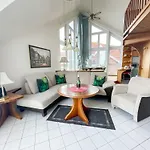 Urlaub Direkt In Der Marina Appartement Cuxhaven