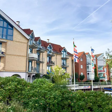 Urlaub Direkt In Der Marina